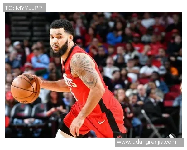 火箭队与活塞队激战正酣18年11月22日精彩回顾与分析